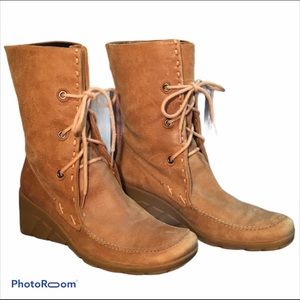 HP Nine West Leather Wedge Suede 10” Tall Sz. 8.5